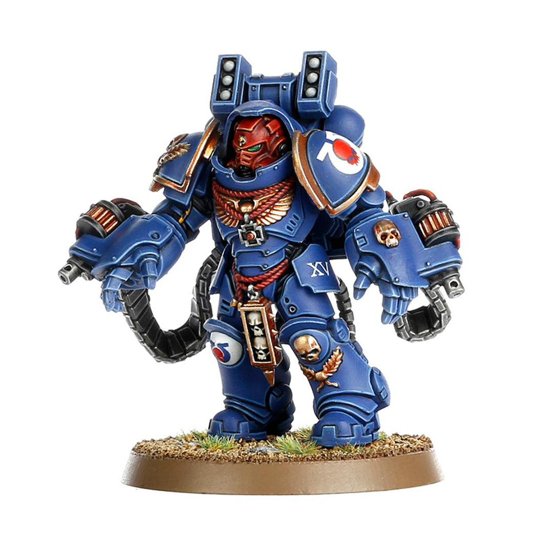 SPACE MARINES: AGRESORES PRIMARIS