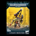 Embalaje Orks Mek de Warhammer 40.000, con miniatura verde y grúa sobre fondo amarillo.