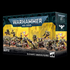 Caja Orks Boyz de Warhammer 40.000, con ilustración de orkos de piel verde y fondo amarillo, vista en perspectiva.