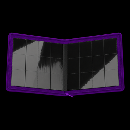 Interior del álbum Ultimate Guard Zipfolio 480 Xenoskin Liliana, abierto con páginas negras de bolsillos y borde de cremallera morado.